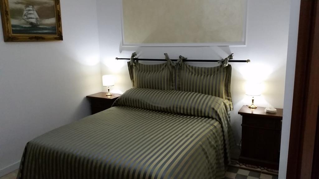 Il Palazzetto Dei Briganti Bed & Breakfast Guardiaregia Room photo